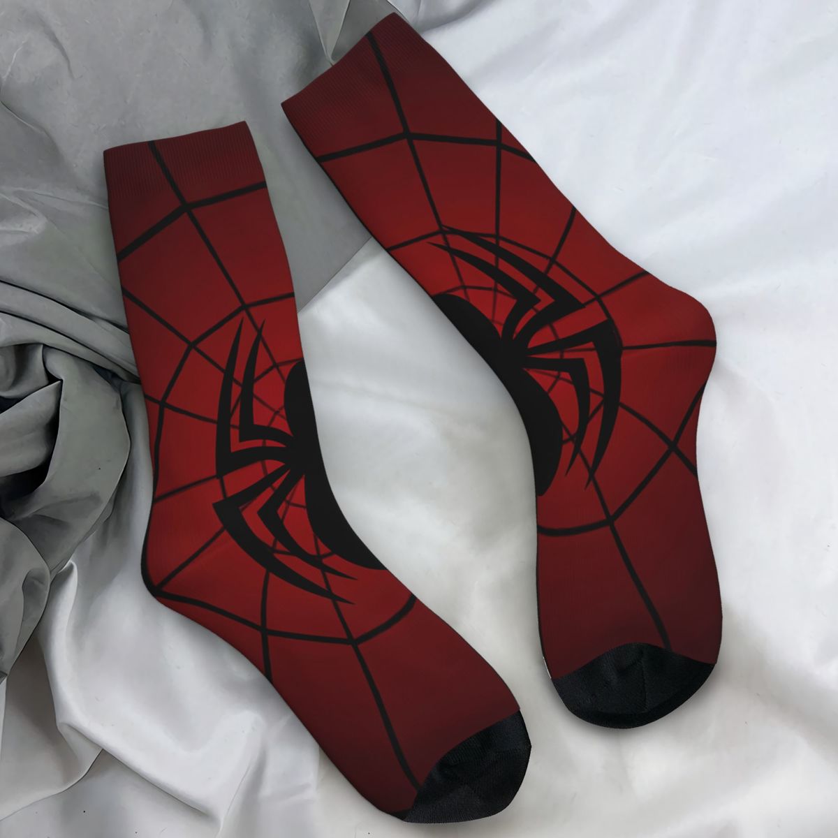 Red Spider Socks Anime Cartoon - Outdoor Sport Hose ulasan dan harga
